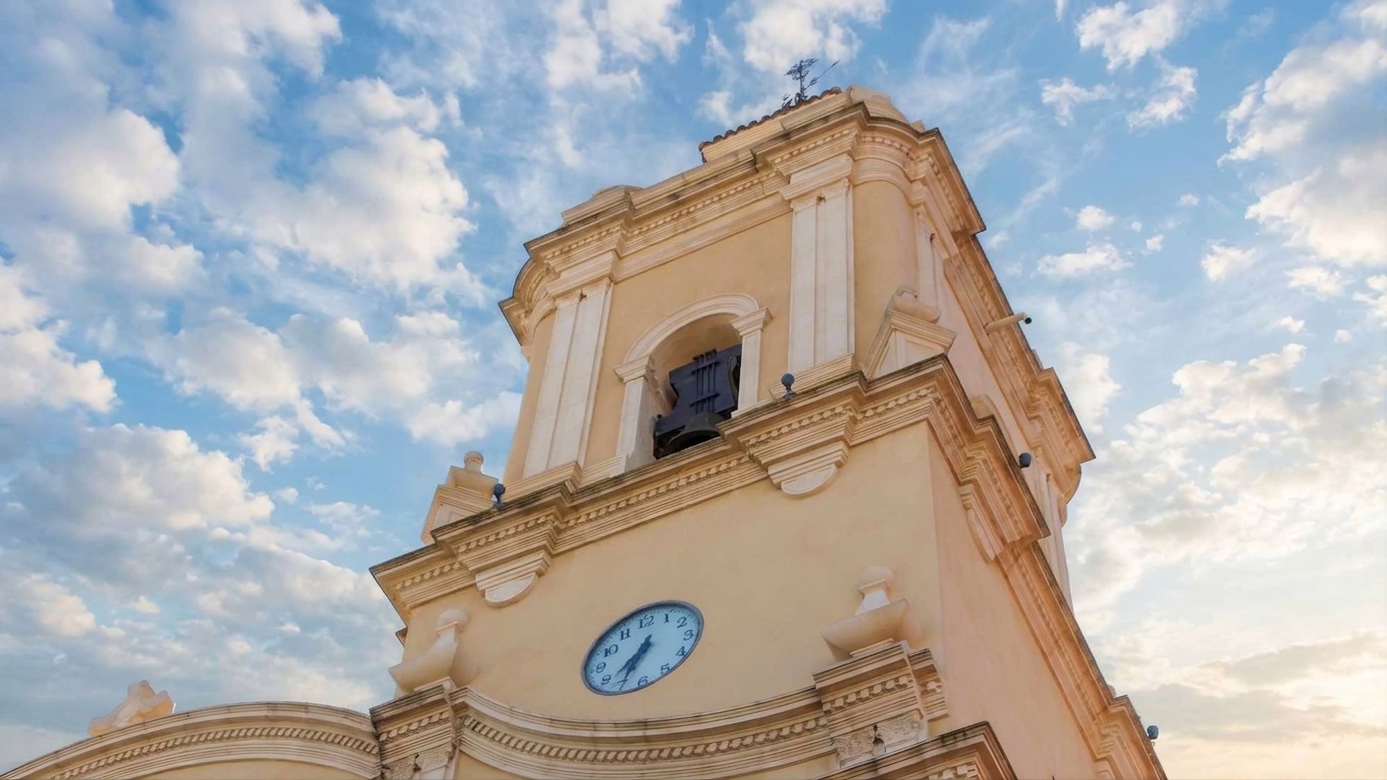 Parroquia San Juan Bautista - Cox
